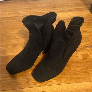 Unisa Black Heeled Boots